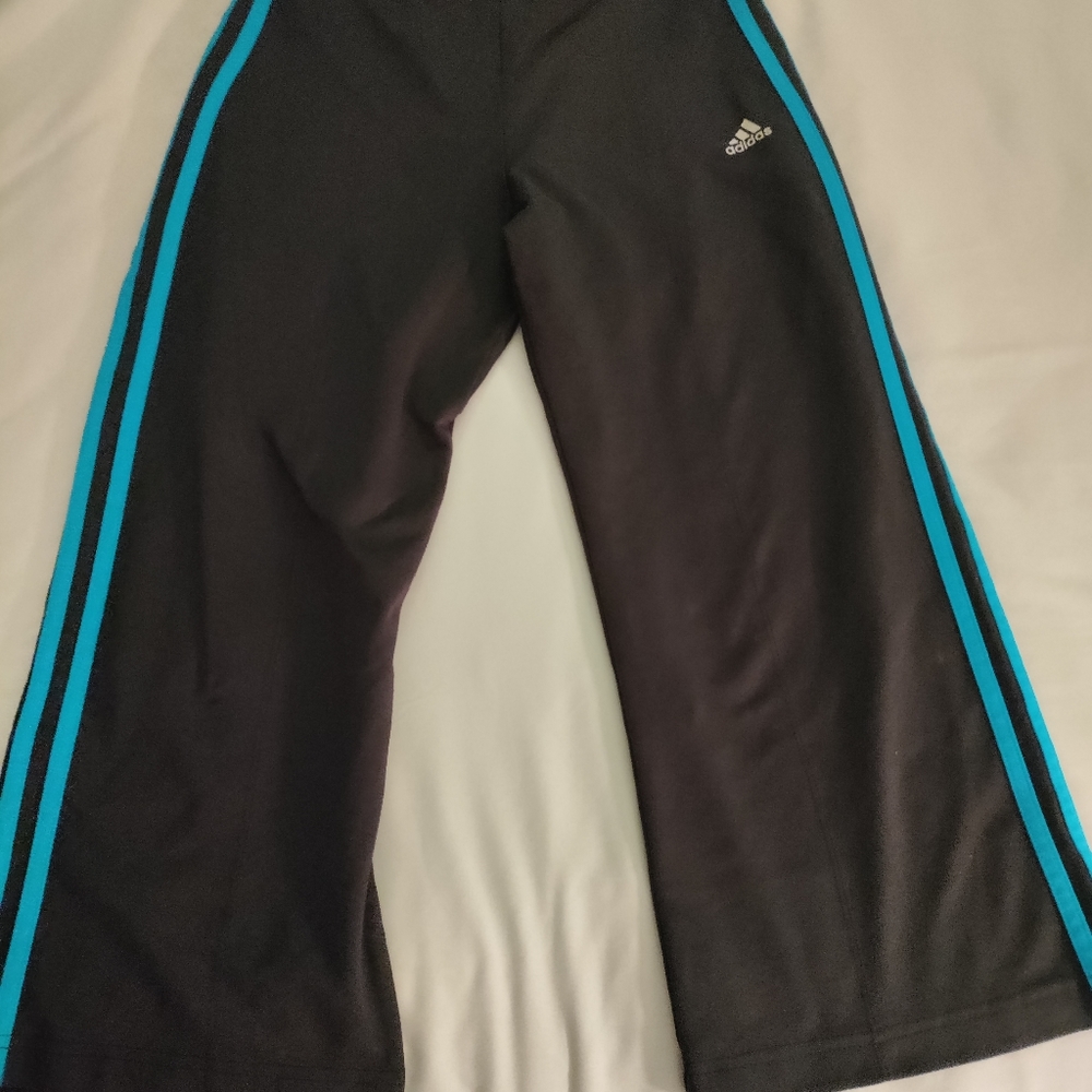 Adidas capri